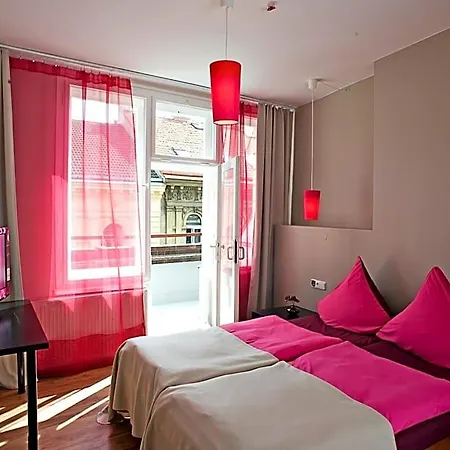 Purpur Hotel Praag