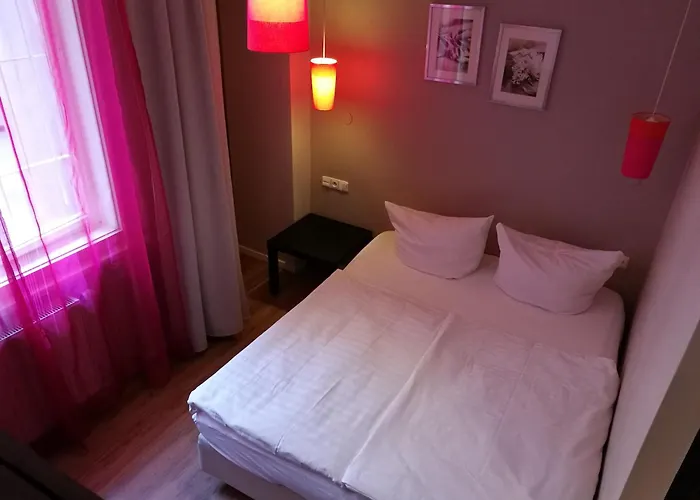 普尔普尔酒店 3*